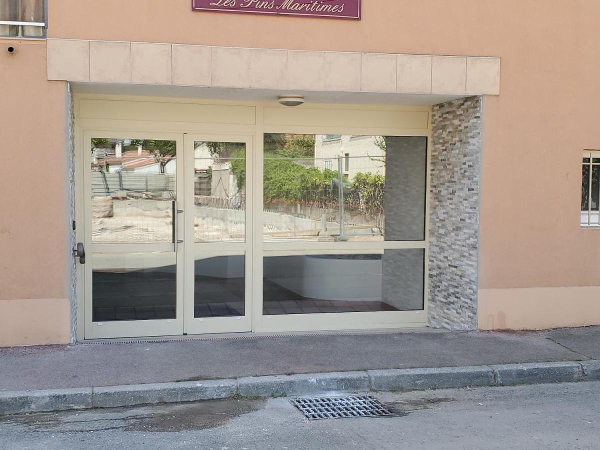 2 Pieces 32M2 Plage A 150M Fréjus 外观 照片